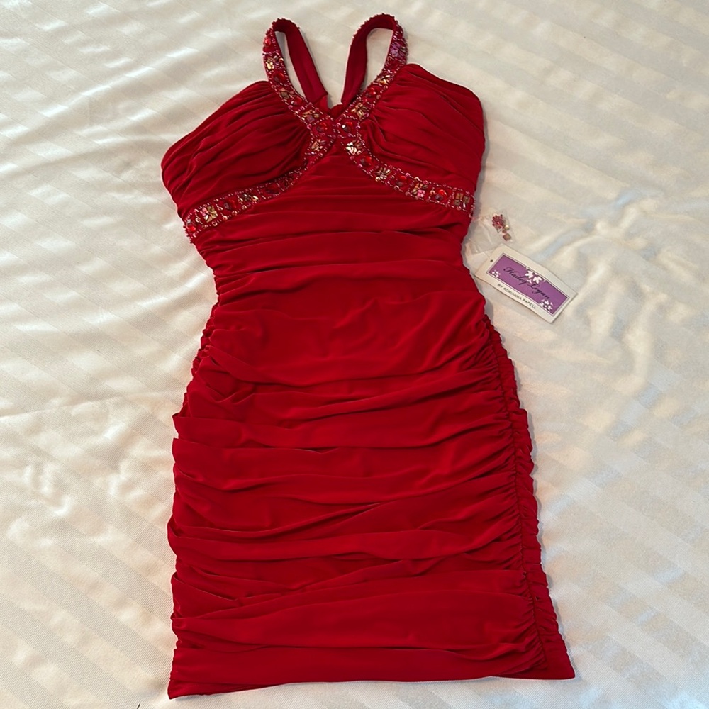 NWT Hailey Logan by Adrianna Papell Sequin Beaded Halter Bodycon Dress